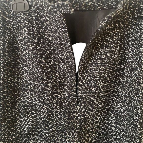 Pre Owned Women’s J G Hook Skirt SZ 12 Classic Black and White Mini Functional - Picture 4 of 8